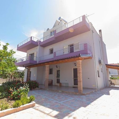 Premier Guest House Vlorë Extérieur photo