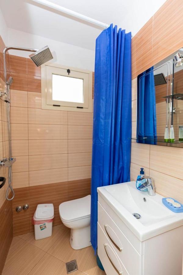 Premier Guest House Vlorë Extérieur photo
